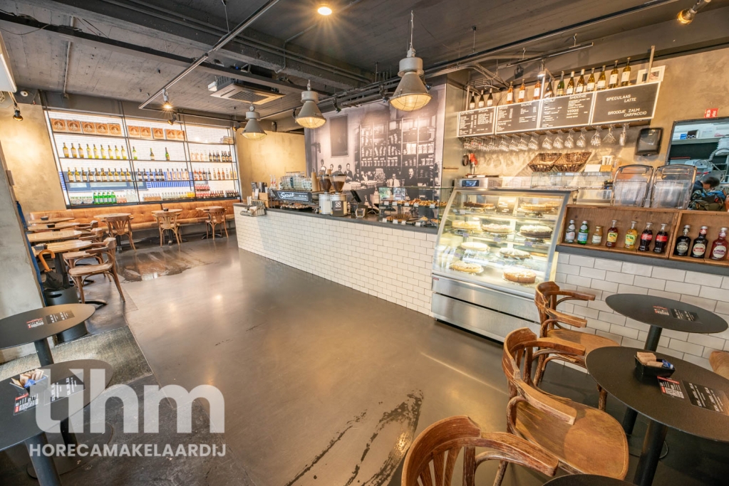 01 Koffiezaak-lunchroom te koop Rotterdam Centrum aangeboden door Tihm Horecamakelaardij.jpg