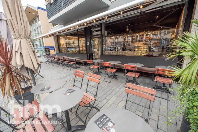 02 Koffiezaak-lunchroom te koop Rotterdam Centrum aangeboden door Tihm Horecamakelaardij.jpg