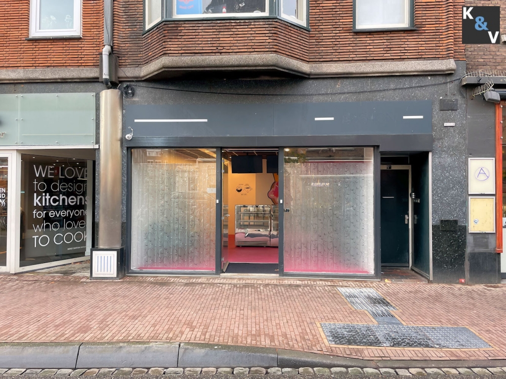 Ruime locatie - Horeca - Detailhandel - Korevaarstraat 9 - Leiden - Horecamakelaardij Knook en Verbaas - soc.jpg