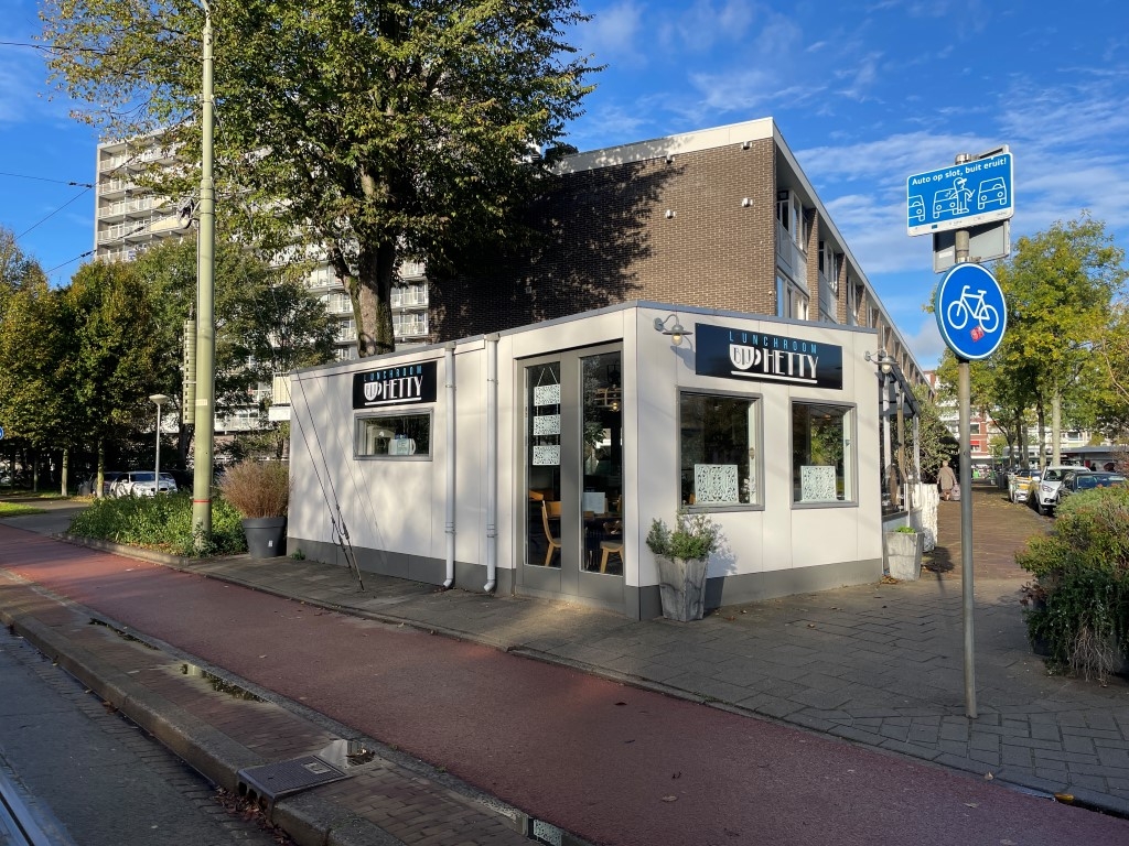 auteur trog Aandringen Te koop: Kiosk in Den Haag - Horecasite