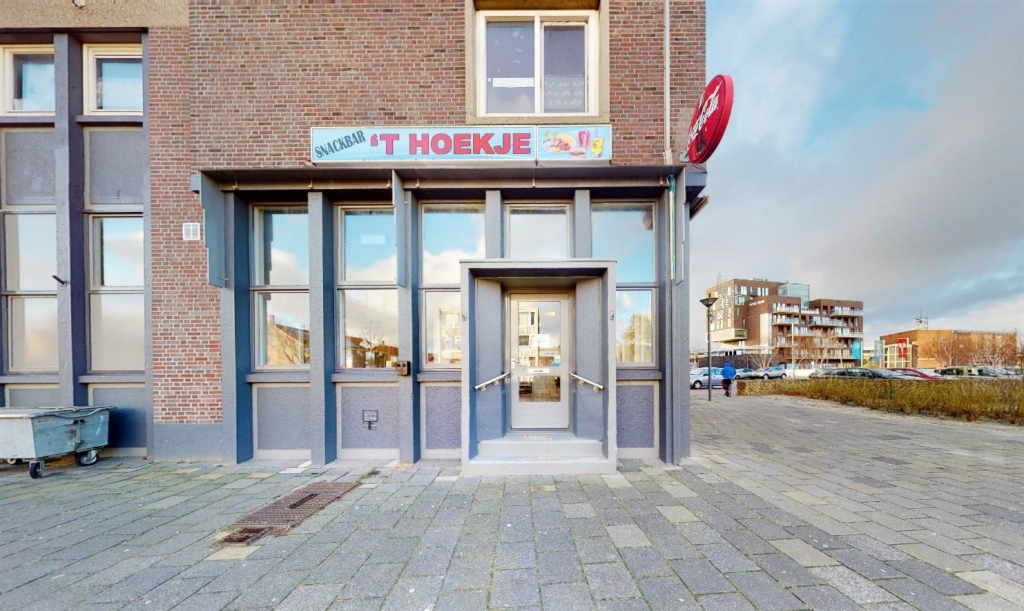 8-cafetaria-snackbar-horecaruimte-Marsdiepstraat-251-Den-Helder.jpg