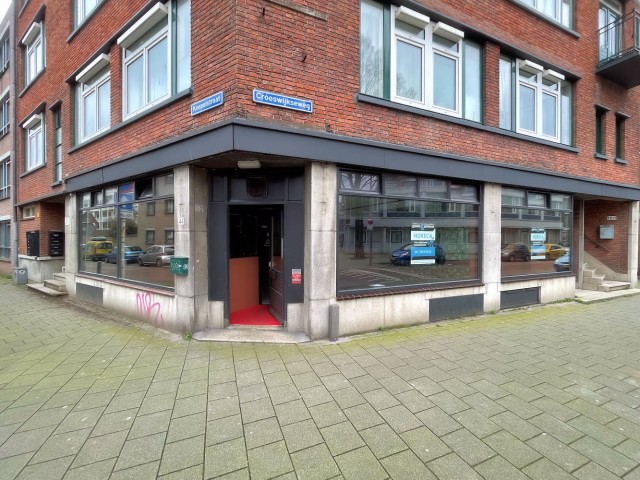 90 m2 Horeca-ruimte - Koepelstraat 44 - Rotterdam - Horecamakelaardij Knook en Verbaas - web.jpg