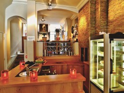 Eetcafe - Grand Café Willem van Oranje - Delft - Horecamakelaardij Knook & Verbaas - 2.jpg