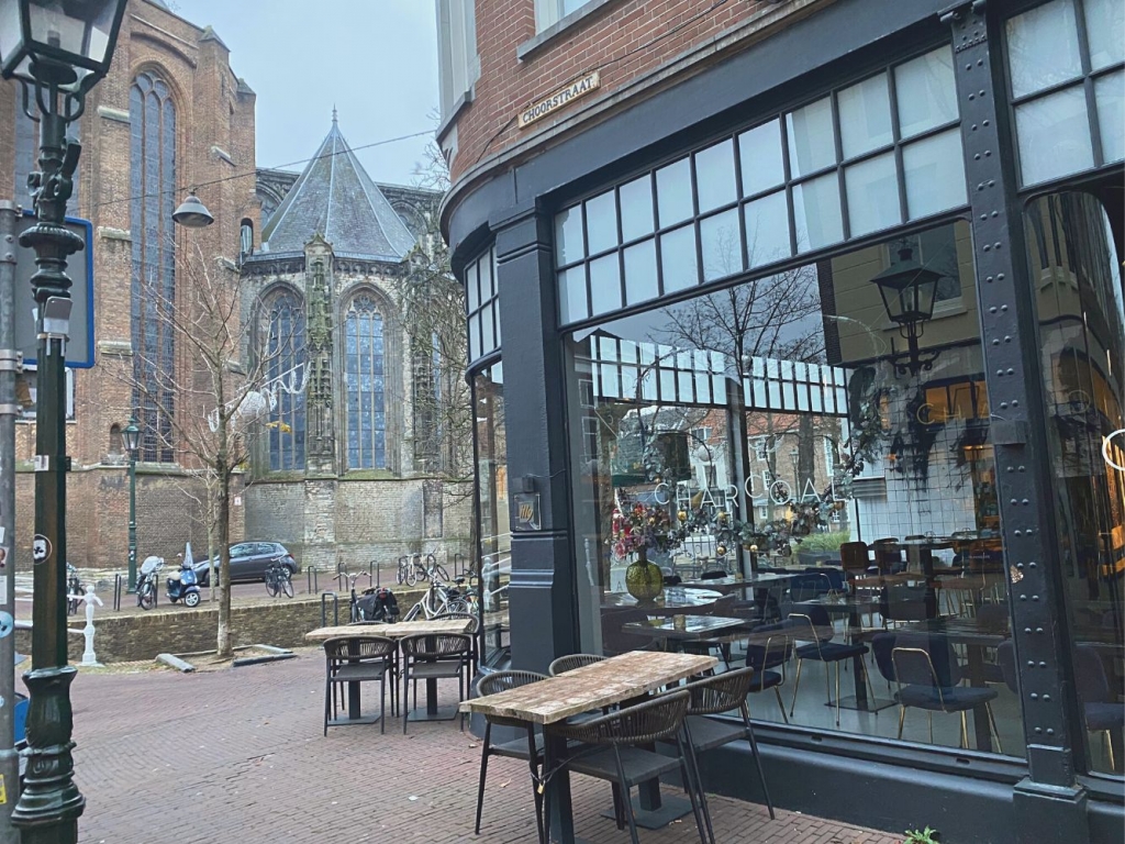 Restaurant Charcoal - Choorstraat 2 - Delft - Horecamakelaardij Knook en Verbaas - 2.jpg