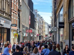 large_kalverstraat_scaled_9c43824454.jpg