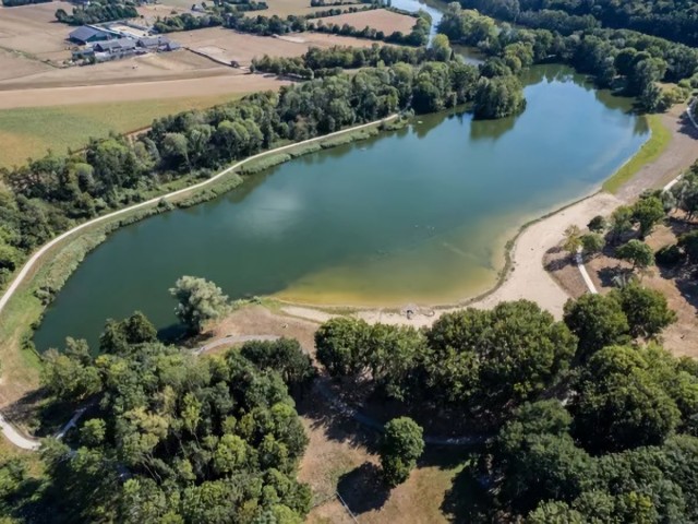 strandpaviljoen-te-koop.jpg