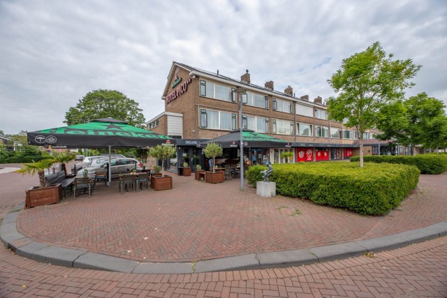 01 Cafe te koop in centrum Rozenburg - Tihm Horecamakelaardij.jpg