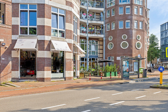 1. Van Hallstraat 613 - Kos Bedrijfsmakelaars B.V..png