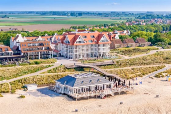 Restaurant ter overname in Cadzand, Zeeland — Cadzand-Bad; Uitzicht op zee