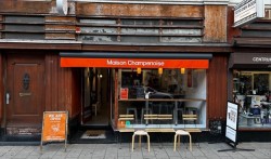 maison front photo.jpg