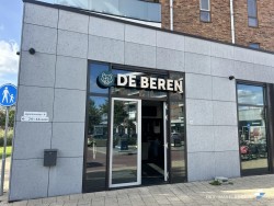 compleet-ingericht-bezorg-en-afhaalrestaurant-op-toplocatie-in-papendrecht-markt-van-matena-22-papen-02.jpg