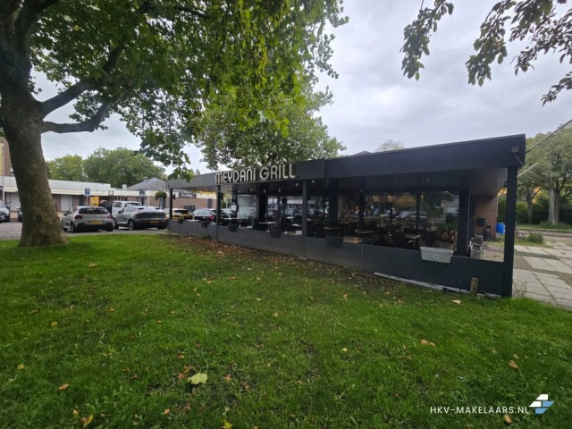 modern-grillrestaurant-met-terras-planciusplantsoen-31-voorschoten-hkv-makelaars-01.jpg