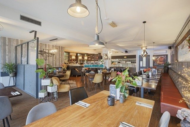 Restaurant/bezorgservice ter overname in Amersfoort, Utrecht — Emiclaer's Bistro 'n Lounge Amersfoort €49.900,-