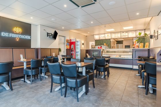 Cafetaria-snackbar ter overname in Son, Noord-Brabant — Moderne Cafetaria Son