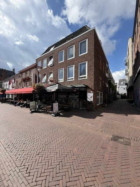 Lunchroom ter overname in Arnhem, Gelderland — Ter overname aangeboden: "BingSoo"